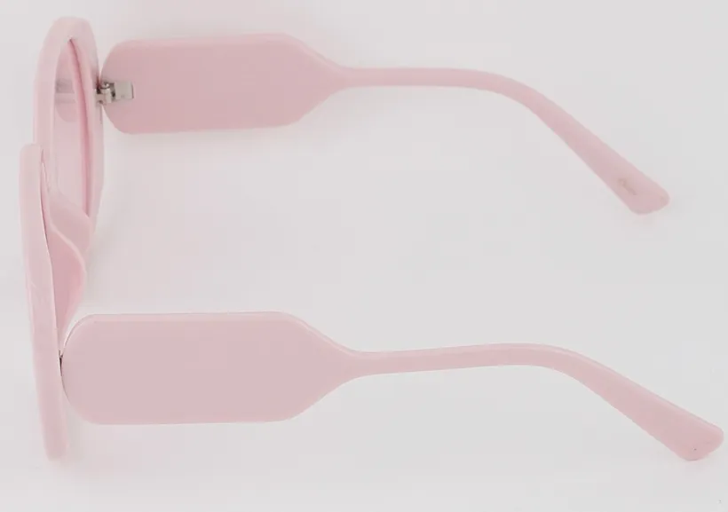 Fashionable Bulky Sunglasses